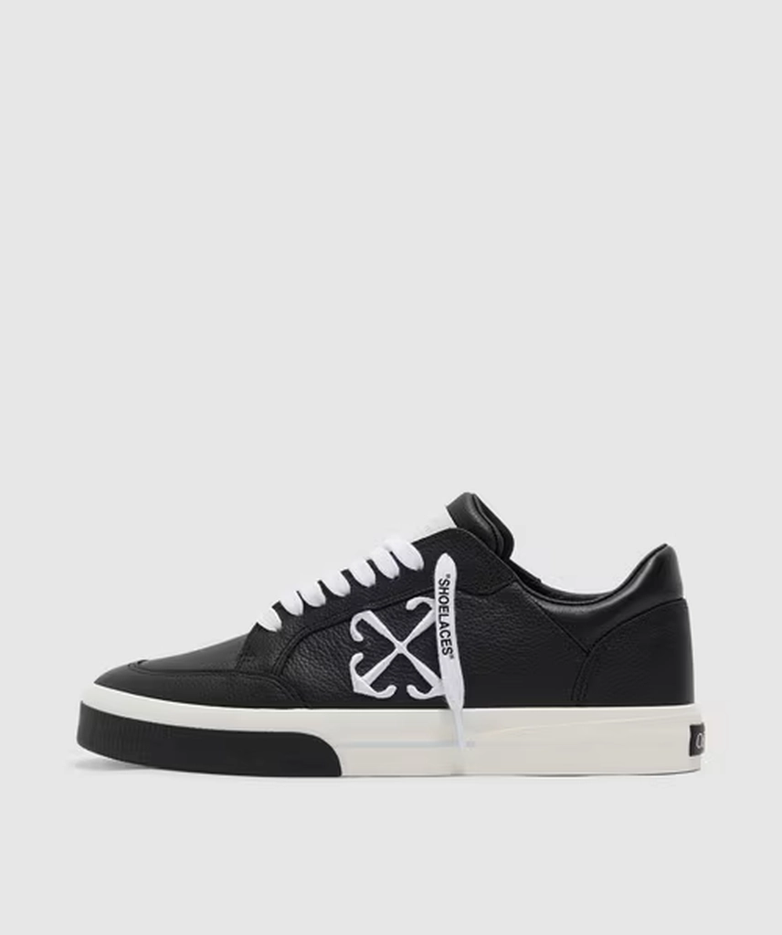 Off White Low vulc leather sneaker